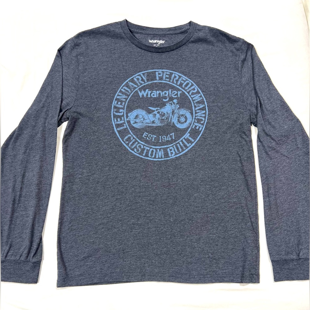 Great Condition! Wrangler Long Sleeve